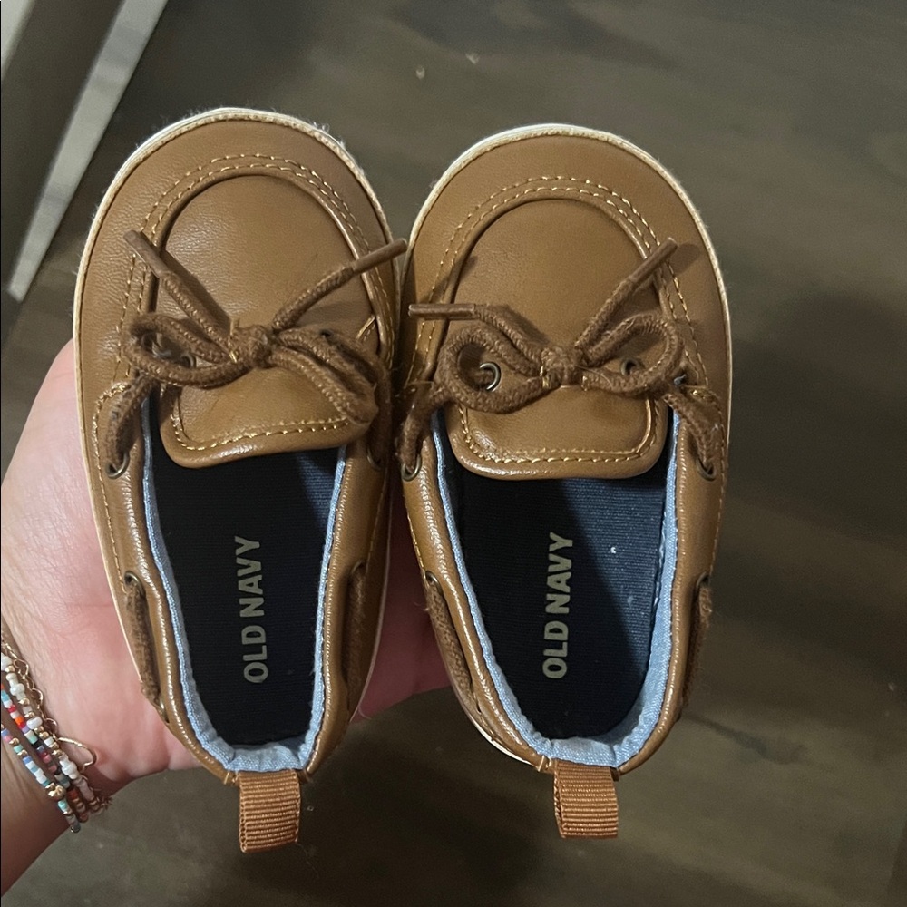 Old Navy Tan Kids Moccasins